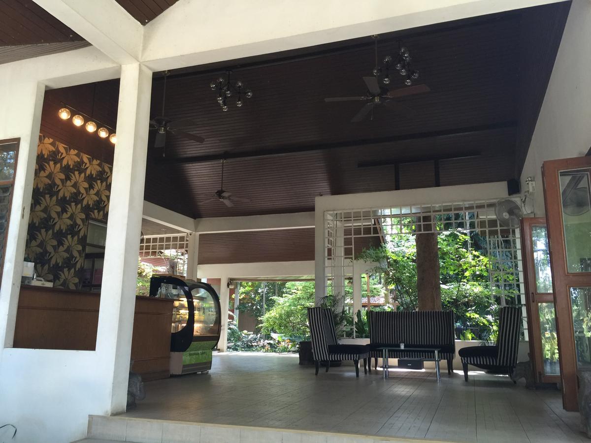 Tree House Hotel Sisaket Dış mekan fotoğraf